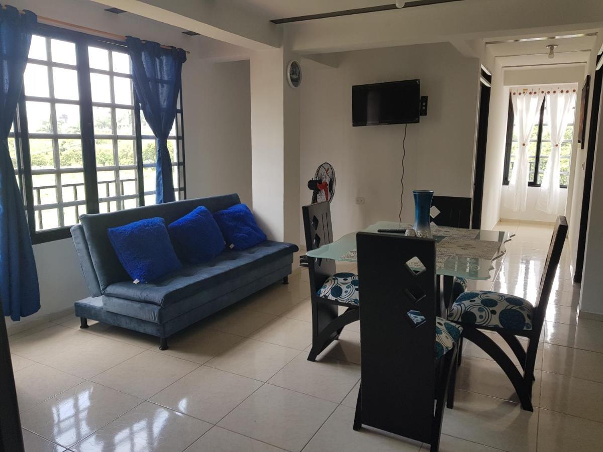 Apartamentos Williams Санта-Роса-де-Кабаль Екстер'єр фото